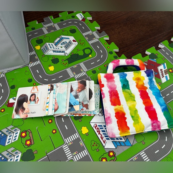 Lovevery Let's Map It Out Routine Cards - Picture 3 of 3